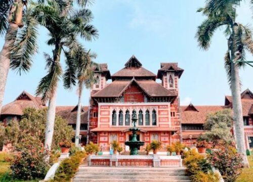 9 Nights 10 Days Cochin / Munnar / Thekkady / Madurai  / Rameswaram / Kanyakumari / Kovalam / Trivandrum